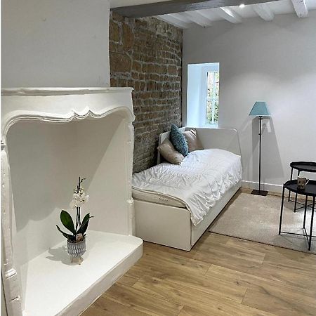 Superbe Appartement Avec Acces Patio Caen Zewnętrze zdjęcie