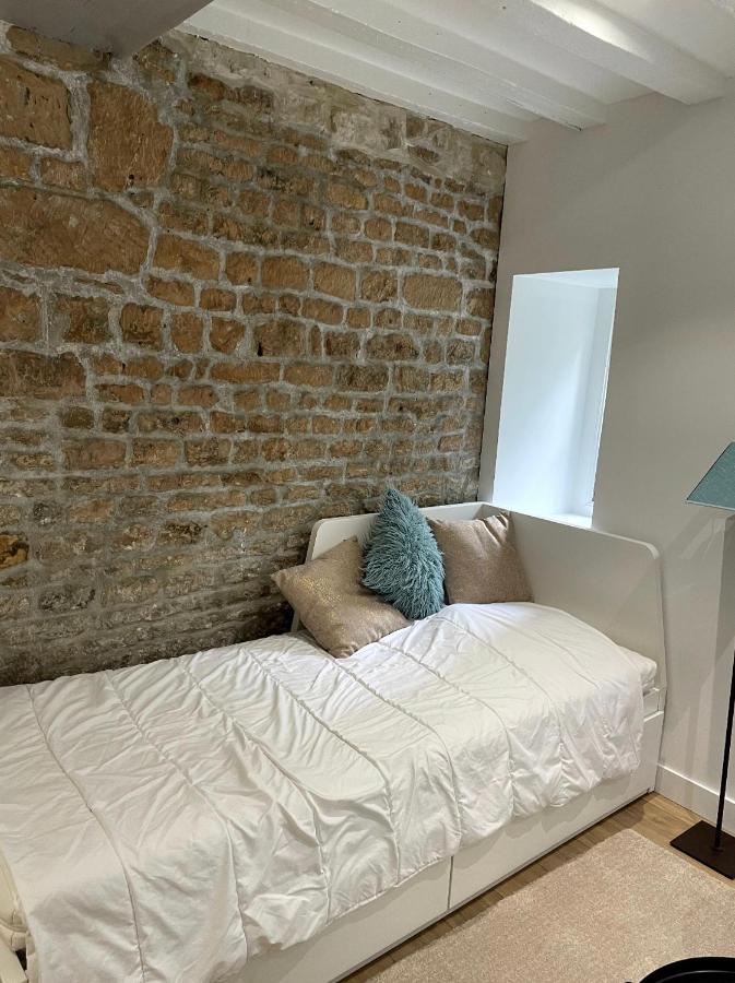 Superbe Appartement Avec Acces Patio Caen Zewnętrze zdjęcie